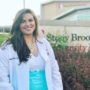 Meet your Posher, Nicolette